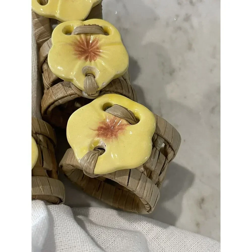 Floral Hand Hibiscus Beach‎ Ceramic Rattan Napkin Rings 6 Party Table Setting